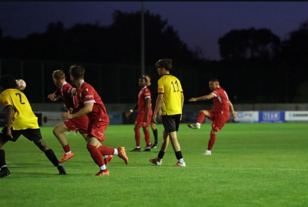 Bradford Park Avenue Vs Grimsby Borough: Match Preview