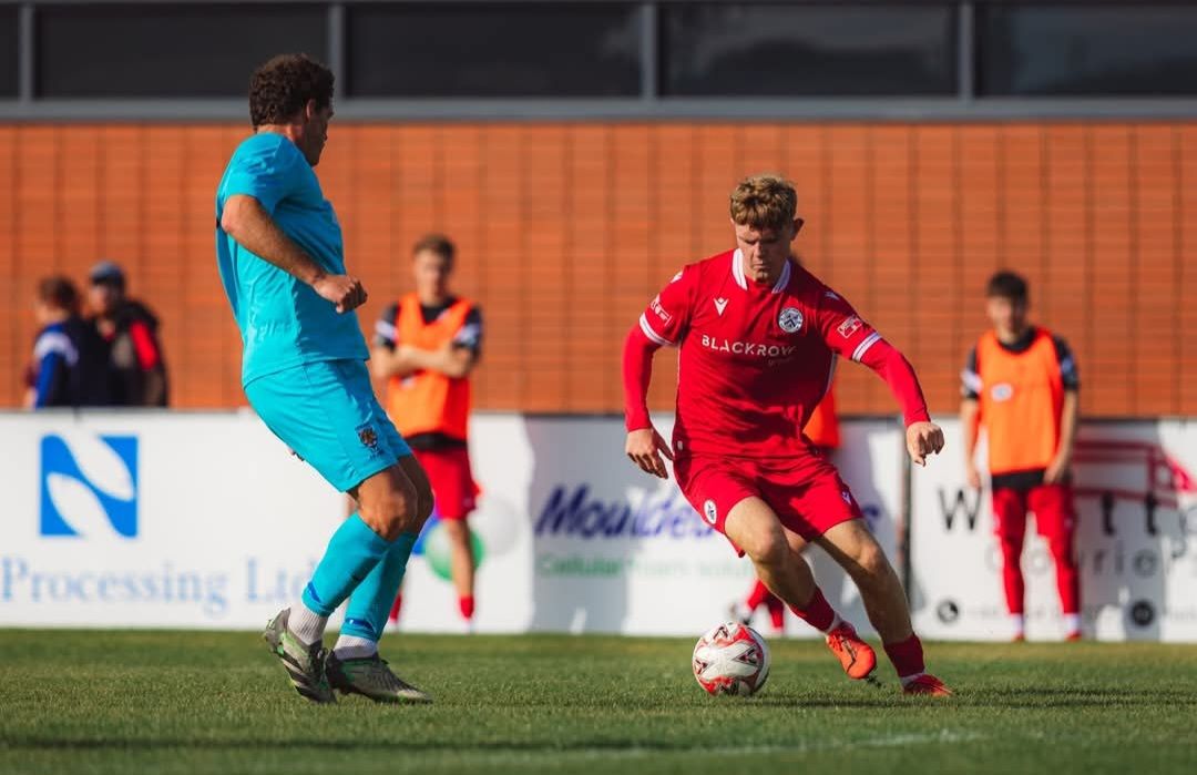 Grimsby Borough 1-2 Consett: Match Report
